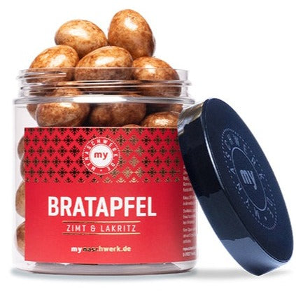 Bratapfel Lakritze _Ihr sucht süßes Lakritz aus Holland? Hier findet Ihr leckere süße Lakritz und viele weitere Sorten. Von Süß bis Salzig, von Vegan bis Zuckerfrei. Kräftig, mild, süßlich, salzig, einfach lecker! Jetzt süßes Lakritz online bestellen in deinem Lakritz Online Shop | Dropje lekker Lakritz.