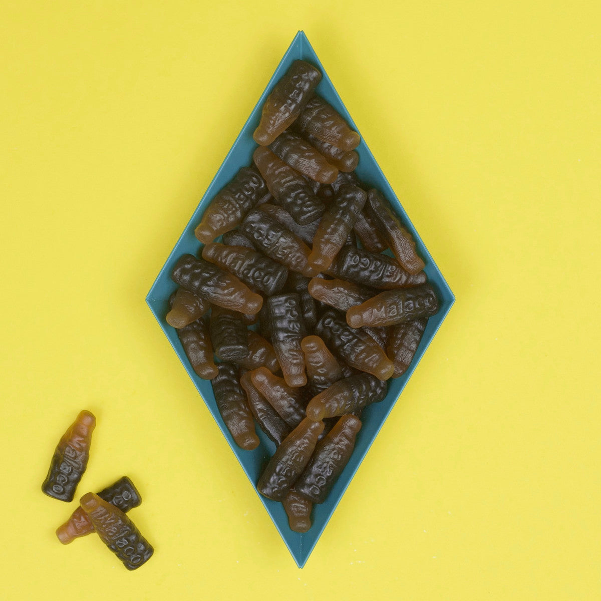 Cola-Lakritz-Flaschen – weiches Fruchtgummi mit Cola- und Lakritzgeschmack im Sparset