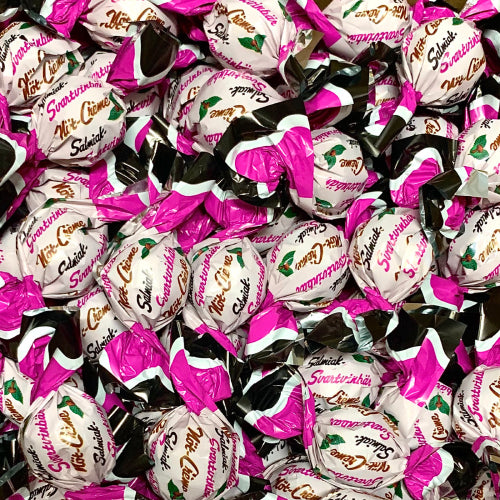 Nöt-Creme Kugel, Schoko Salmiak/Blaubeer Pralinen (einzeln verpackt) _Ihr sucht süßes Lakritz aus Holland? Hier findet Ihr leckere süße Lakritz und viele weitere Sorten. Von Süß bis Salzig, von Vegan bis Zuckerfrei. Kräftig, mild, süßlich, salzig, einfach lecker! Jetzt süßes Lakritz online bestellen in deinem Lakritz Online Shop | Dropje lekker Lakritz.